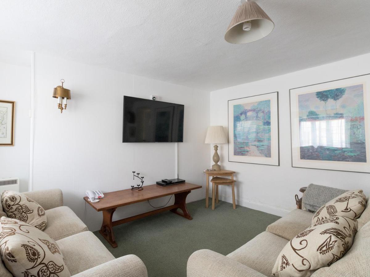 Tavern Way Holiday home *